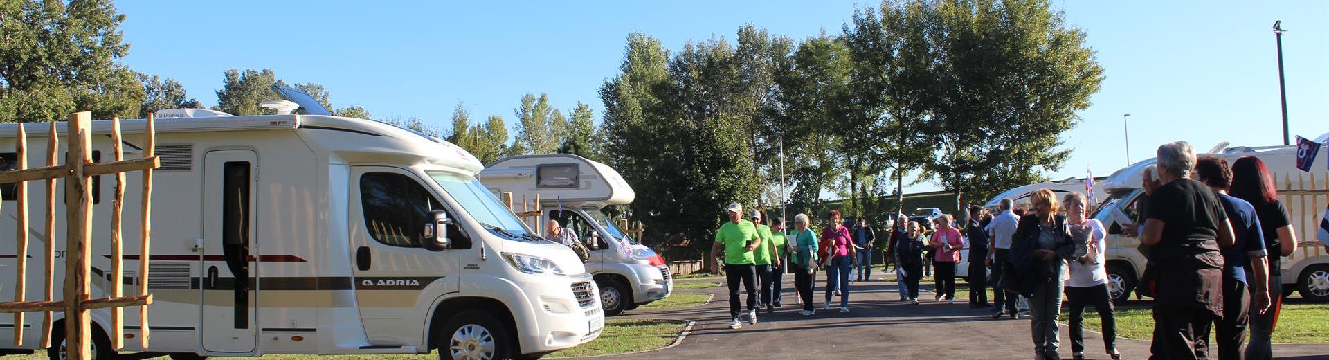 UTRINEK IZ OTVORITVE KAMPERSTOPA Zabovci