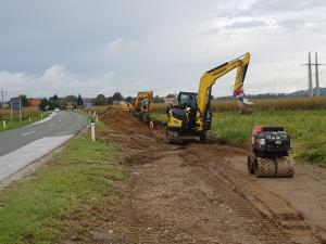 Izgradnja steze za pešce in kolesarje ob državni cesti R1-228, v odseku Markovci - Zabovci - Spuhlja